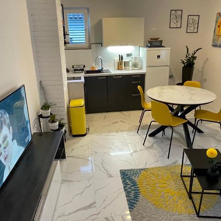Apartment Grgo Biograd Na Moru Εξωτερικό φωτογραφία
